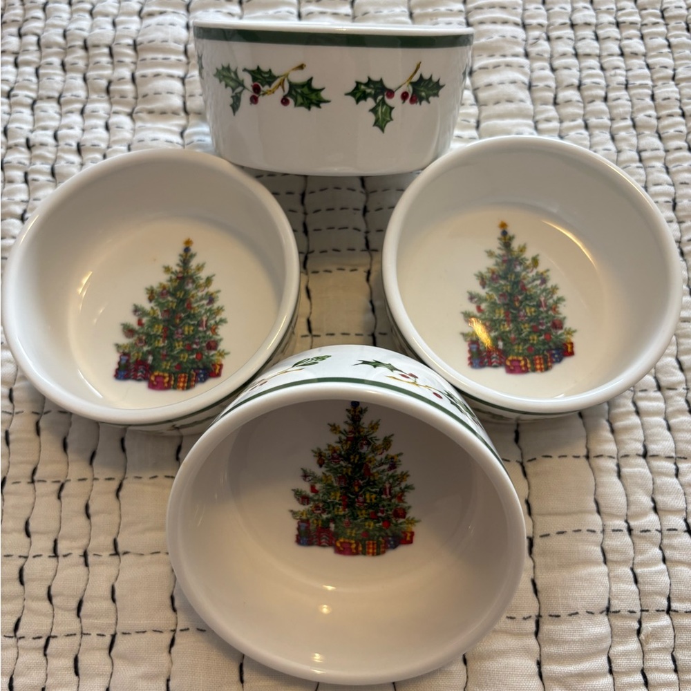 Christopher Radko Holiday Tree Bowls Set